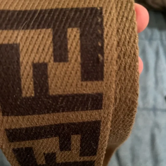 Fendi Zucca print woven shoulder strap - Picture 4 of 9